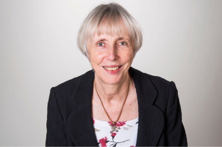 Caroline Dean