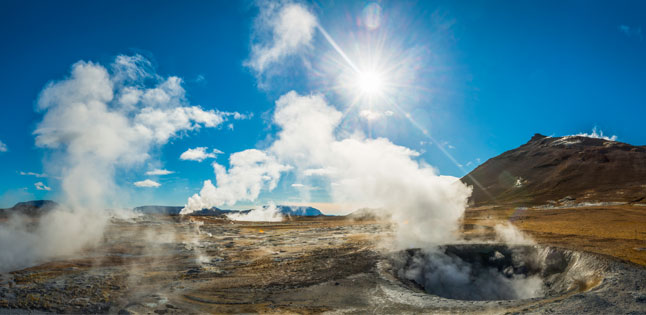 Cover image of Maths in the Earth’s crust 