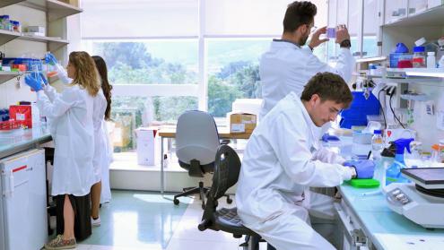 cancer research lab