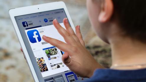 Cover image of Bypassing age verification measures on social media apps is easy as pie