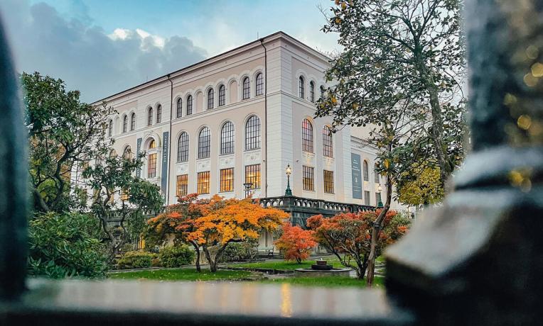UiB
