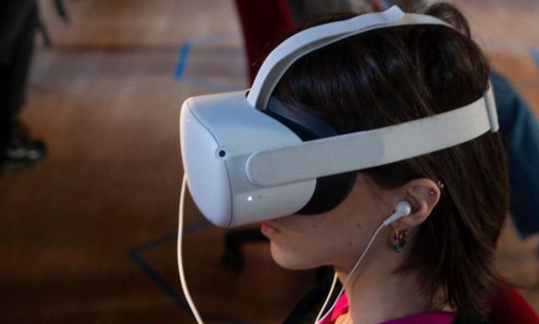 _The power of images in virtual environments 