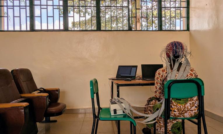 woman, desk, neuroscience
