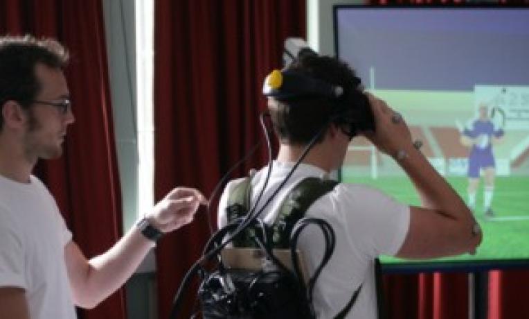 Cover image of Virtual playing pitch to help Ulster rugby heroes Cover image of Virtual playing pitch to help Ulster rugby heroes