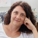 Mojca M. Plesniča