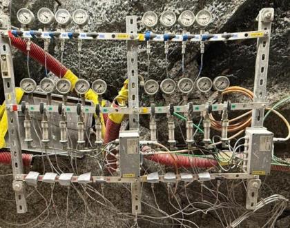 Cracking the code of earthquakes – from inside the fault Cracking the code of earthquakes – from inside the fault