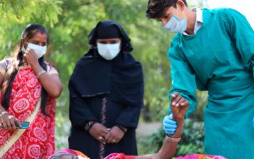 Revealing global inequalities in female cancers
