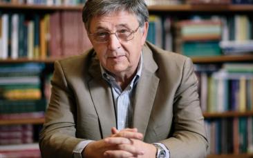 Cover image of Abel Prize awarded to ERC grantee László Lovász