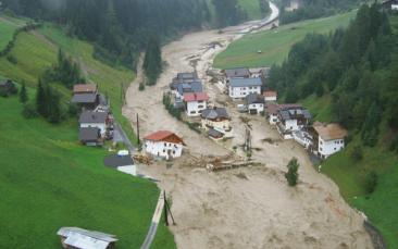 Cover image of Understanding river floods and their causes