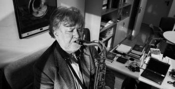 Cover image of The jazz of physics